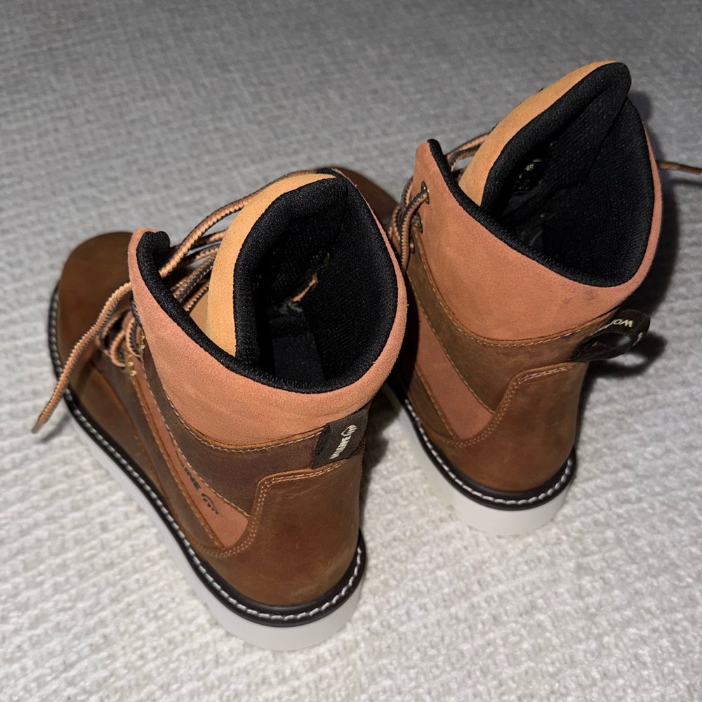 New Womens Wolverine 8” Lace-Up Revival Composite toe work boots - Picture 5 of 6